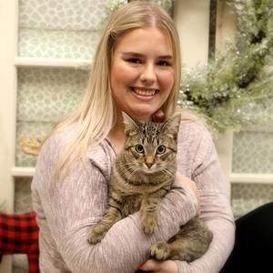 Meet your Posher, Rebecca